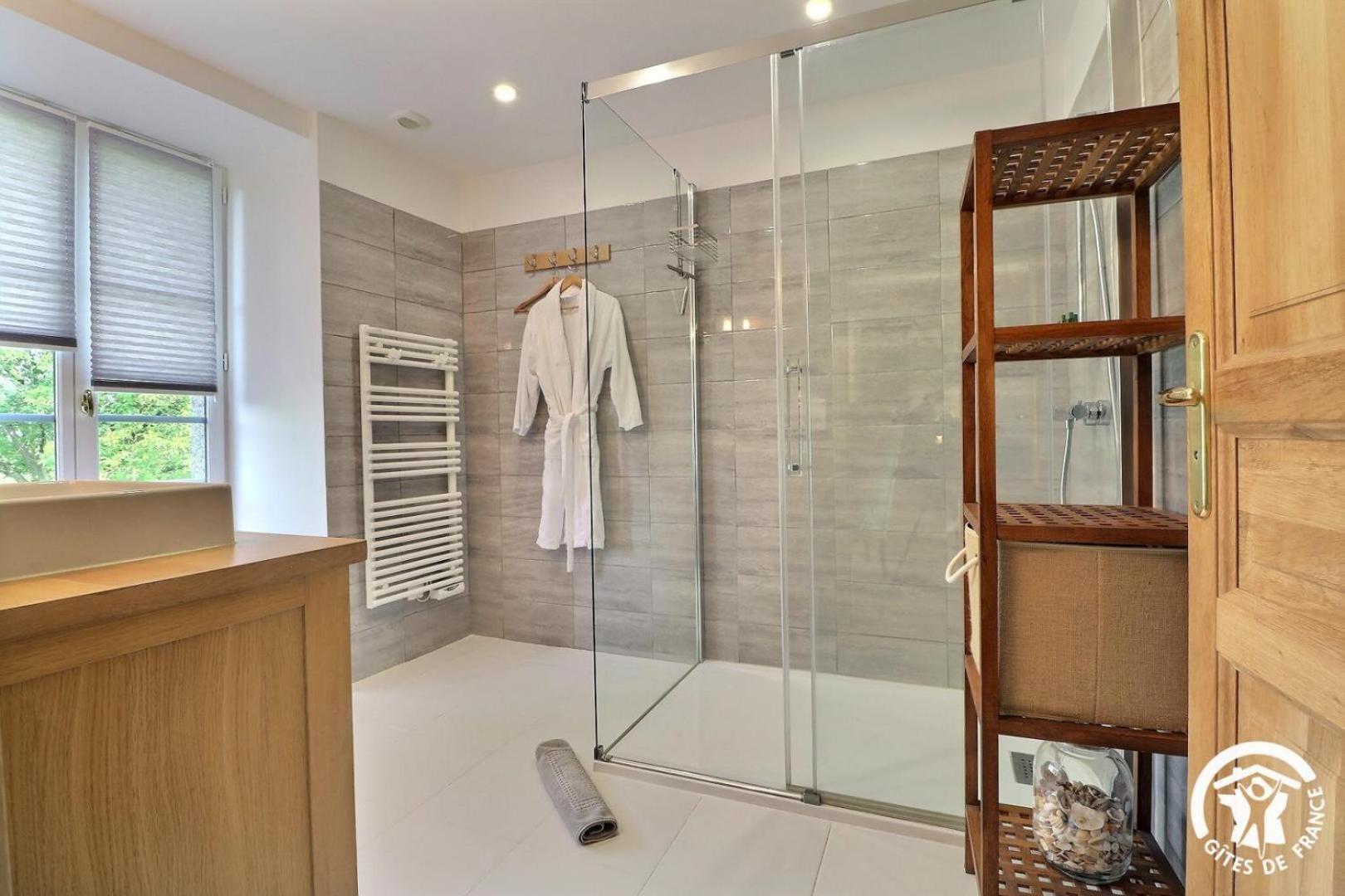 Bazouges-la-Pérouse Le Jardin De Quercus Bed & Breakfast エクステリア 写真