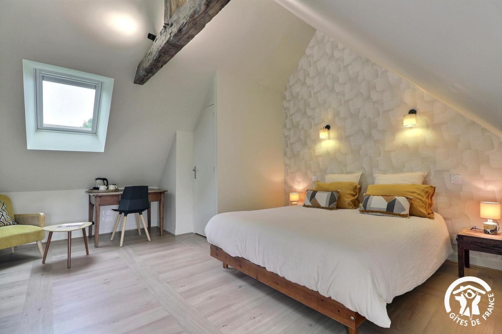 Bazouges-la-Pérouse Le Jardin De Quercus Bed & Breakfast エクステリア 写真